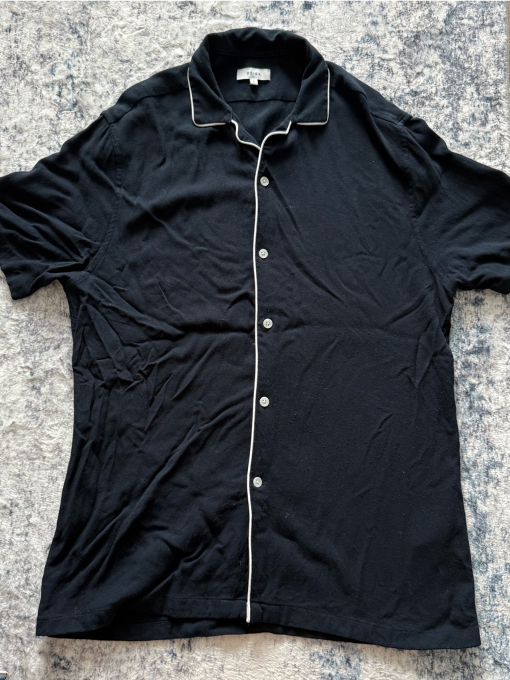 Reiss Men’s Black Button Down Shirt